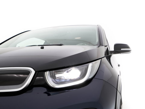 BMW i3 Basis 120Ah 42 kWh [3-Fase-11kW] {SoH-95%} *HEAT-PUMP | LEATHER-FABRIC | FULL-LED | HARMAN/KARDON | HEATED-COMFORTSEATS | DIGI-COCKPIT | NAVI-FULLMAP | PRIVACY-GLASS | DAB+ | ECC | PDC | CRUISE | 20''ALU*
