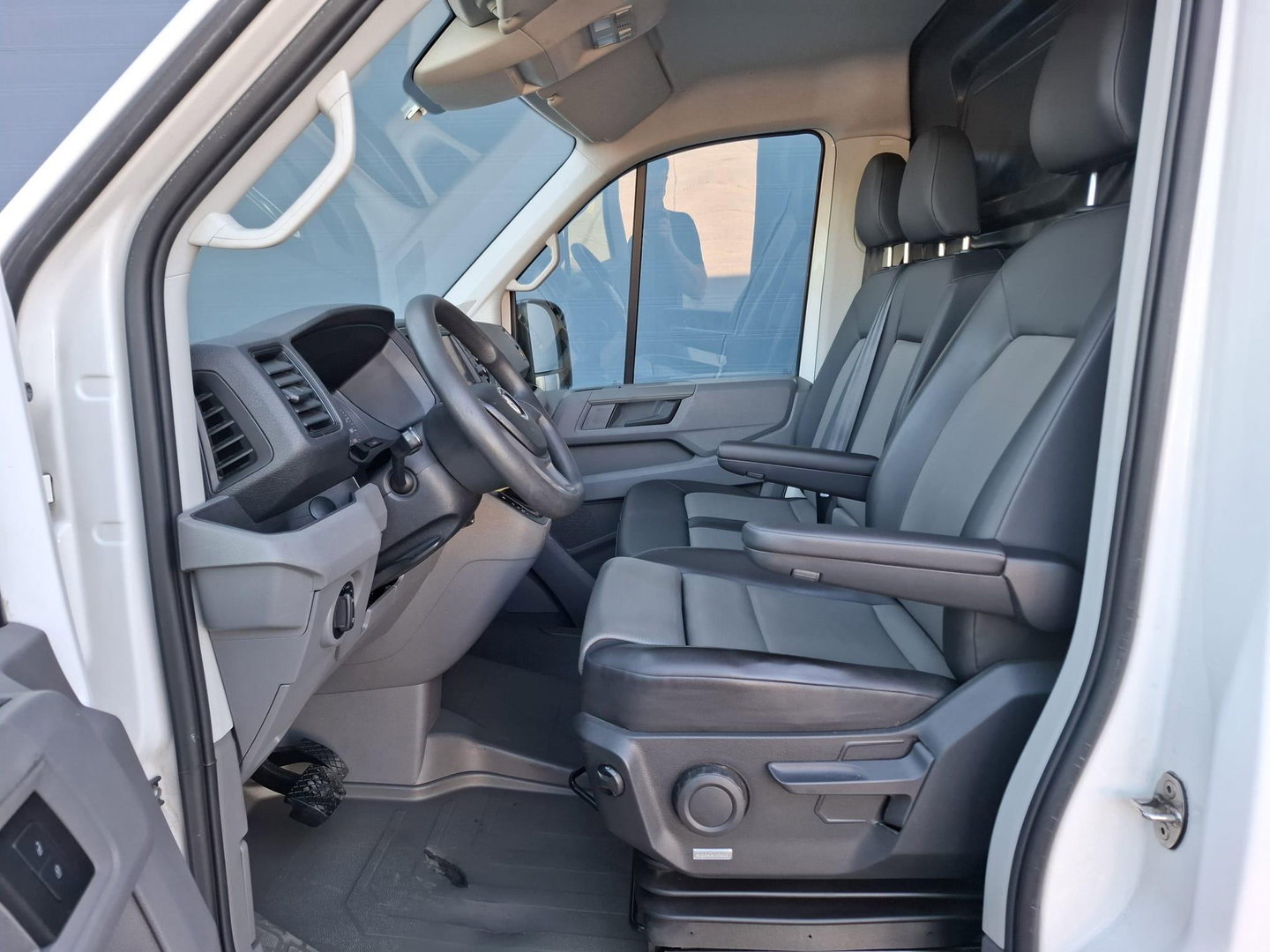 Volkswagen Crafter 35 2.0 TDI L3H3 Highline