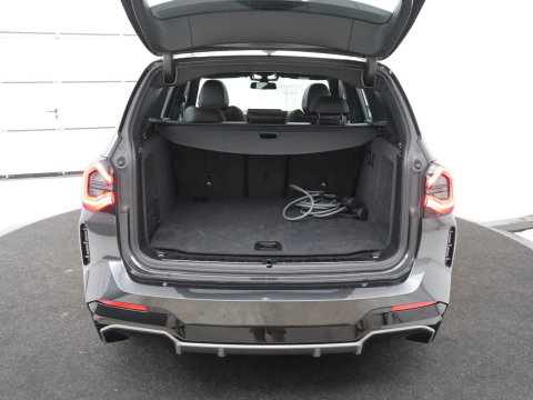 BMW iX3 Executive 80 kWh