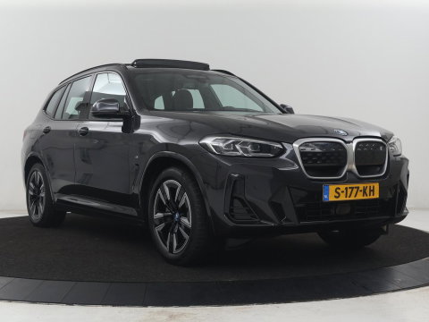 BMW iX3 Executive 80 kWh