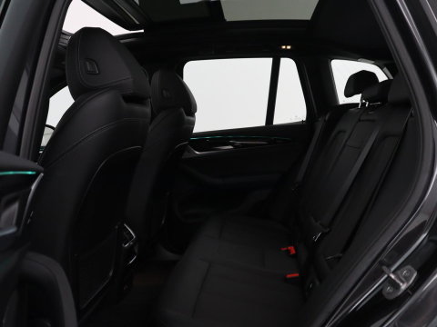 BMW iX3 Executive 80 kWh