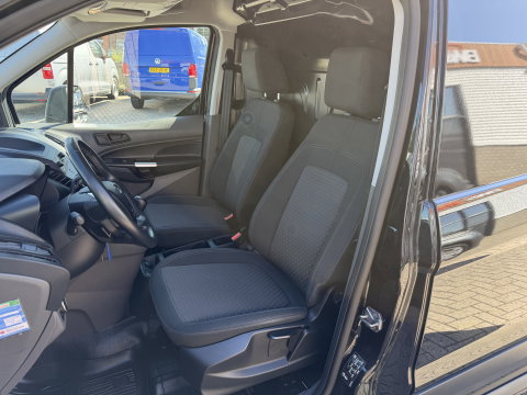 Ford Transit Connect 1.5 EcoBlue 100pk L2 Trend / distributie riem compleet vervangen / lease vanaf € 201 / vaste prijs rijklaar € 11.950 ex btw / bpm vrij / euro 6 / zwart metallic / trekhaak !
