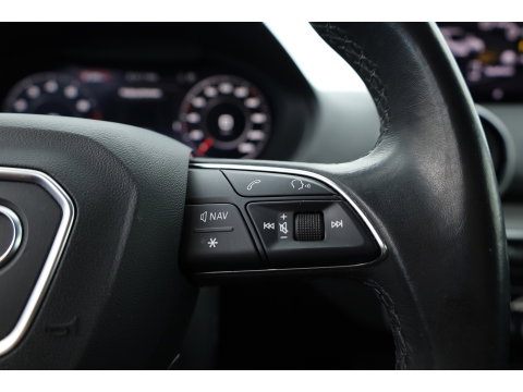 Audi Q2 35 TFSI S Edition | Black Line | | Rijklaar! | Adapt. Cruise | Leder | Keyless | Camera | Apple CarPlay | Stoelverw. | All Season