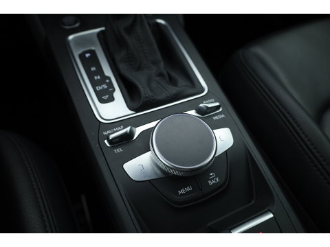 Audi Q2 35 TFSI S Edition | Black Line | | Rijklaar! | Adapt. Cruise | Leder | Keyless | Camera | Apple CarPlay | Stoelverw. | All Season