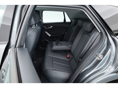 Audi Q2 35 TFSI S Edition | Black Line | | Rijklaar! | Adapt. Cruise | Leder | Keyless | Camera | Apple CarPlay | Stoelverw. | All Season