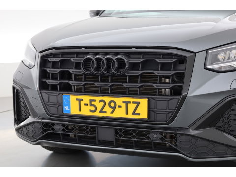 Audi Q2 35 TFSI S Edition | Black Line | | Rijklaar! | Adapt. Cruise | Leder | Keyless | Camera | Apple CarPlay | Stoelverw. | All Season