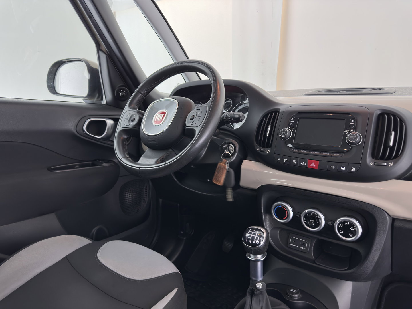 Fiat 500L 0.9 TwinAir CNG Lounge *AIRCO | CRUISE | COMFORT-SEATS | TOWBAR*
