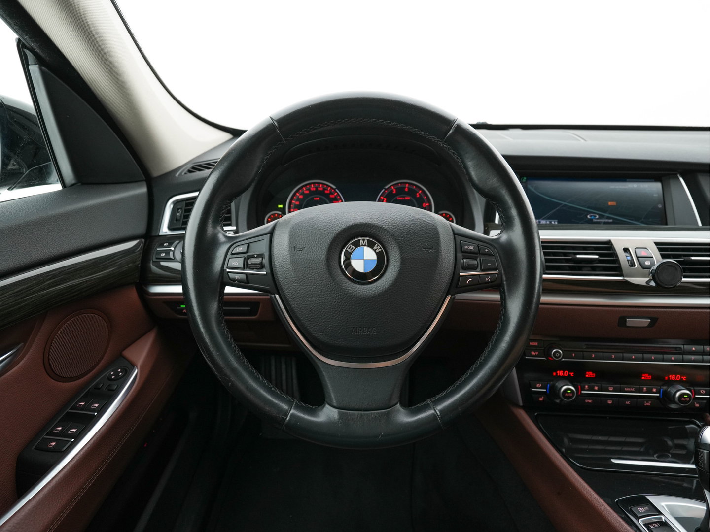 BMW 5 Serie Gran Turismo 535xi High Executive AWD Aut. *LEATHER | XENON | SOFTCLOSE | CAMERA | BLINDSPOT | HEATED-COMFORTSEATS | PRIVACY-GLASS | NAVI-FULLMAP | ECC | HEAD-UP | PDC | CRUISE | 18''ALU*