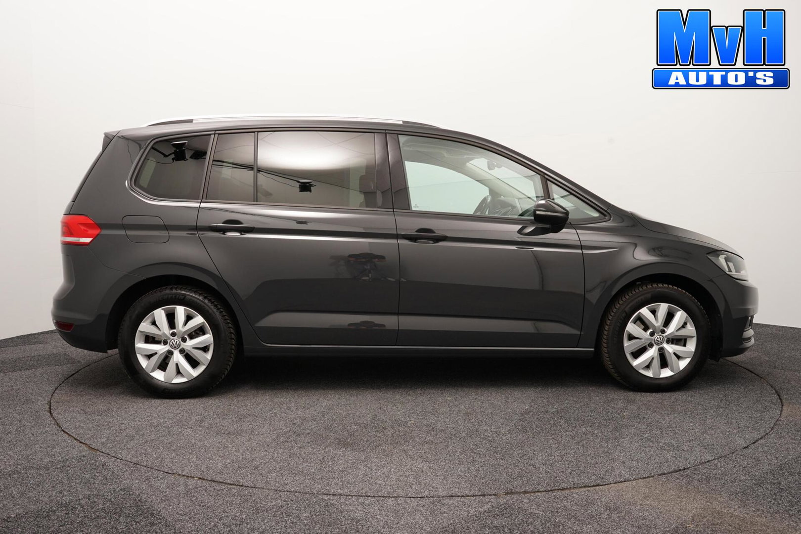 Volkswagen Touran 1.5 TSI Comfortline Business 7p|CAMERA|TREKH