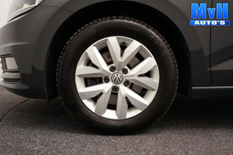 Volkswagen Touran 1.5 TSI Comfortline Business 7p|CAMERA|TREKH