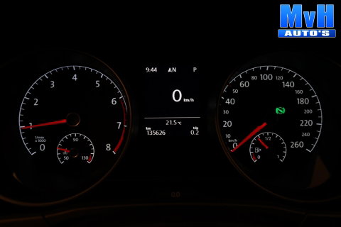 Volkswagen Touran 1.5 TSI Comfortline Business 7p|CAMERA|TREKH