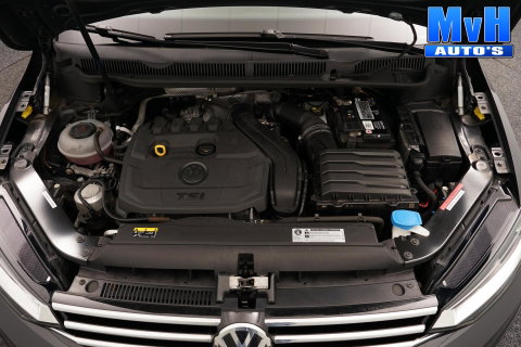 Volkswagen Touran 1.5 TSI Comfortline Business 7p|CAMERA|TREKH