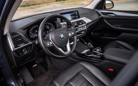 BMW X3 xDrive30e Executive BLACK LINE / PANORAMA DAK / CARPLAY / LEER / STOELVERWARMING / CAMERA