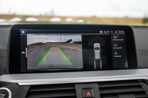 BMW X3 xDrive30e Executive BLACK LINE / PANORAMA DAK / CARPLAY / LEER / STOELVERWARMING / CAMERA