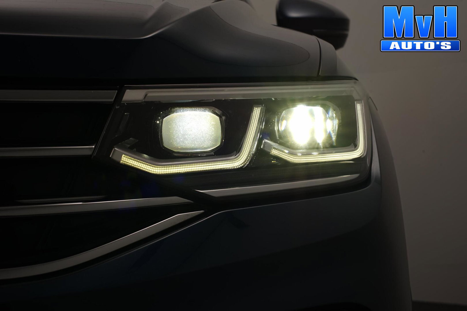Volkswagen Tiguan 1.4 TSI eHybrid R-Line|PANO|STOEL/STUUR.VERW