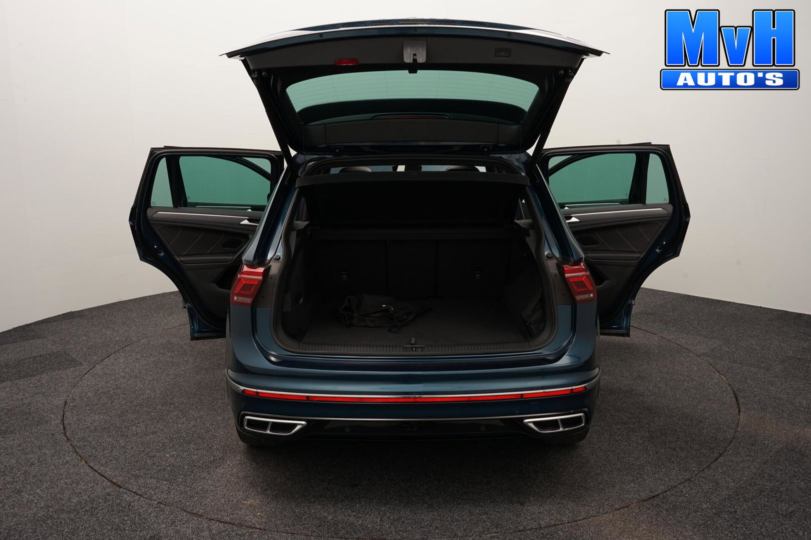 Volkswagen Tiguan 1.4 TSI eHybrid R-Line|PANO|STOEL/STUUR.VERW