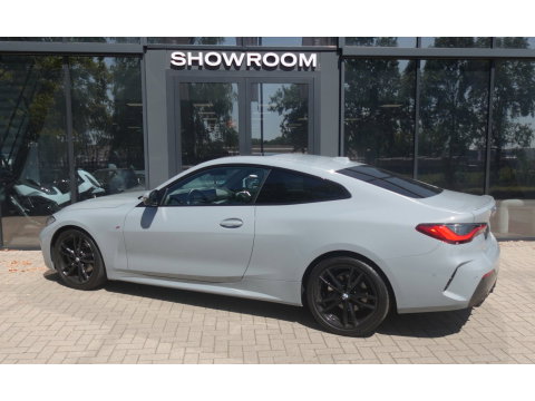 BMW 4 Serie Coupé 420i M-PAKKET PANO 360