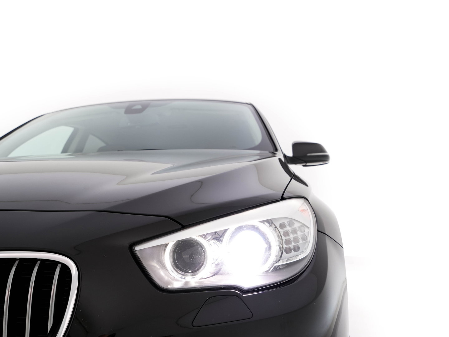 BMW 5 Serie Gran Turismo 535xi High Executive AWD Aut. *LEATHER | XENON | SOFTCLOSE | CAMERA | BLINDSPOT | HEATED-COMFORTSEATS | PRIVACY-GLASS | NAVI-FULLMAP | ECC | HEAD-UP | PDC | CRUISE | 18''ALU*