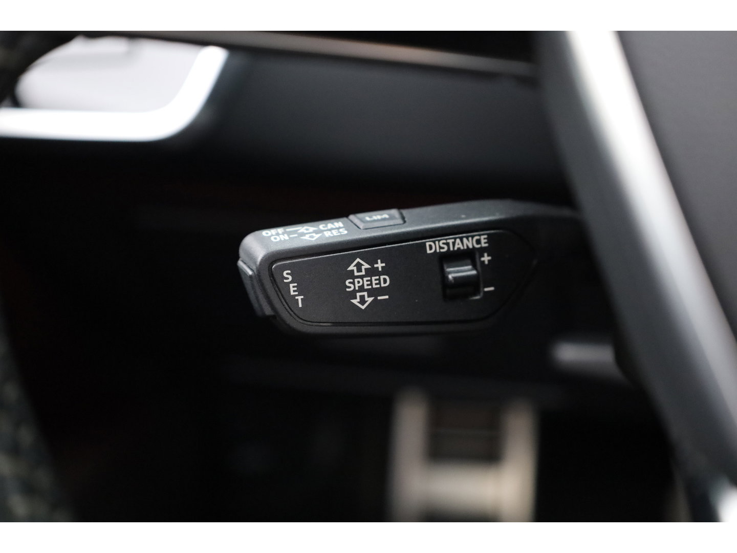 Audi A6 Avant 55 TFSI e quattro S Edition Competition precies zoals de liefhebber hem zoekt | Pano | HUD | Matrix LED | Massage | Stoelventilatie |  Elek. Trekhaak | 360cam | 20'' |