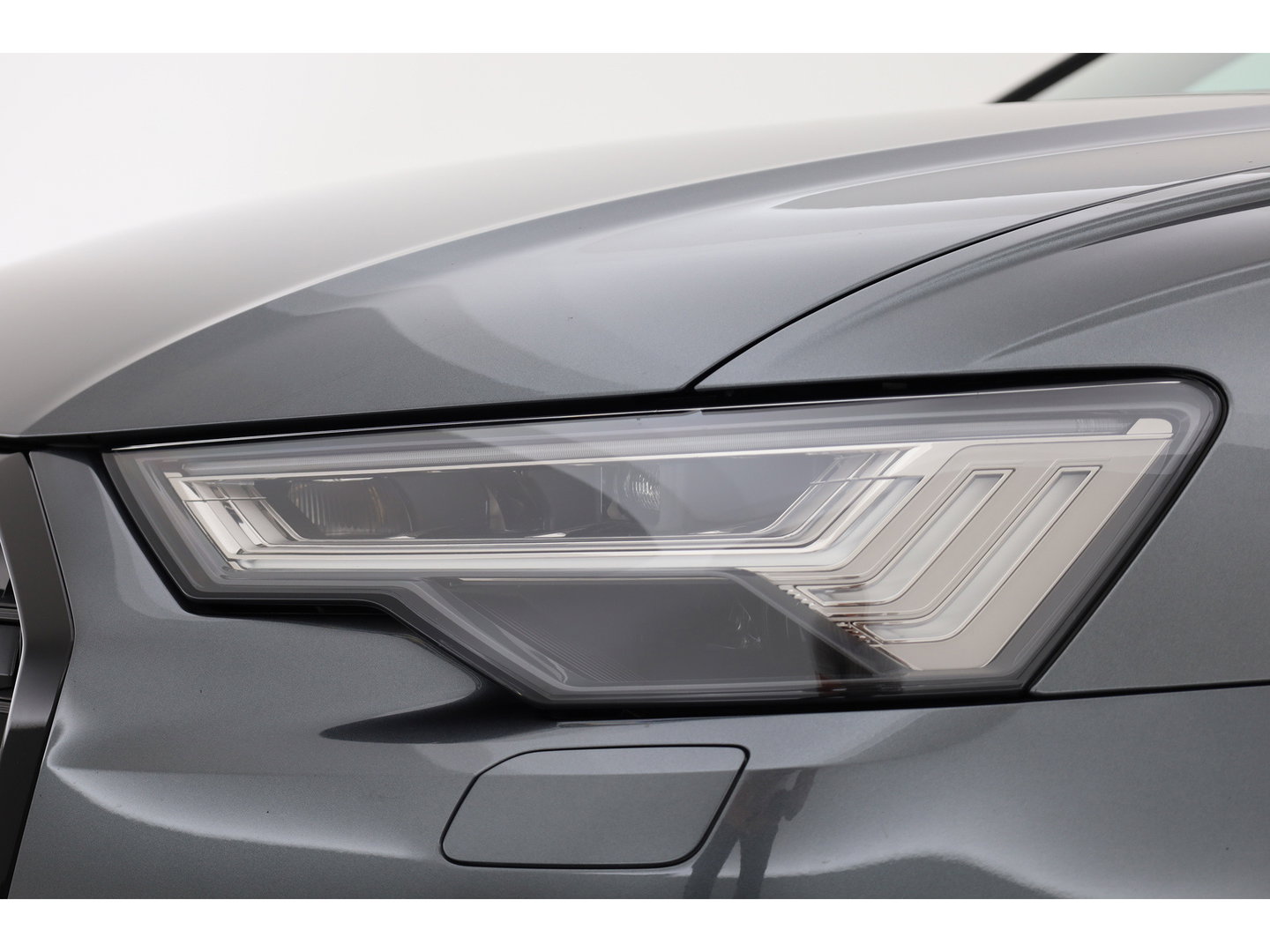 Audi A6 Avant 55 TFSI e quattro S Edition Competition precies zoals de liefhebber hem zoekt | Pano | HUD | Matrix LED | Massage | Stoelventilatie |  Elek. Trekhaak | 360cam | 20'' |