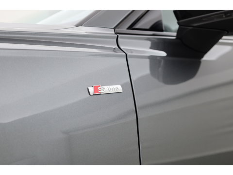 Audi A6 Avant 55 TFSI e quattro S Edition Competition precies zoals de liefhebber hem zoekt | Pano | HUD | Matrix LED | Massage | Stoelventilatie |  Elek. Trekhaak | 360cam | 20'' |