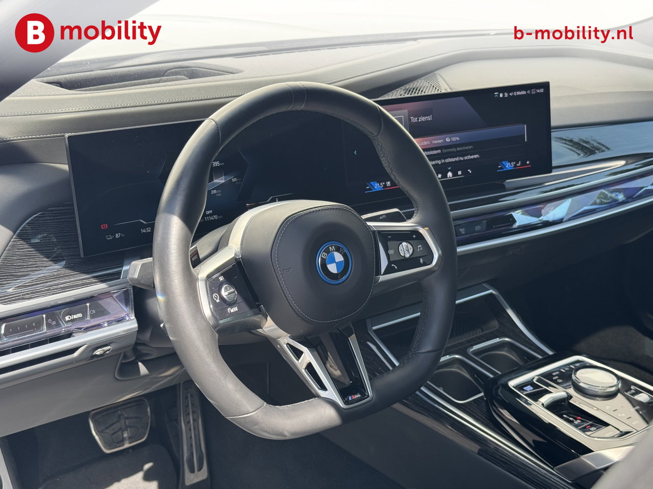 BMW i7