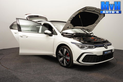 Volkswagen Golf 1.4 PHEV GTE|IQ|PANO|CAMERA|STOEL/STUUR.VERW