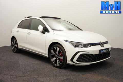 Volkswagen Golf 1.4 PHEV GTE|IQ|PANO|CAMERA|STOEL/STUUR.VERW