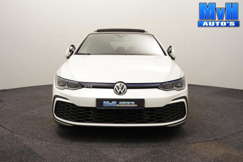 Volkswagen Golf 1.4 PHEV GTE|IQ|PANO|CAMERA|STOEL/STUUR.VERW