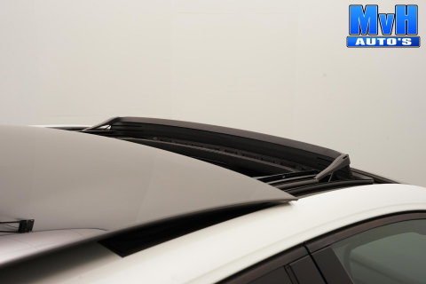 Volkswagen Golf 1.4 PHEV GTE|IQ|PANO|CAMERA|STOEL/STUUR.VERW