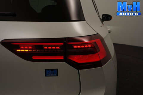 Volkswagen Golf 1.4 PHEV GTE|IQ|PANO|CAMERA|STOEL/STUUR.VERW