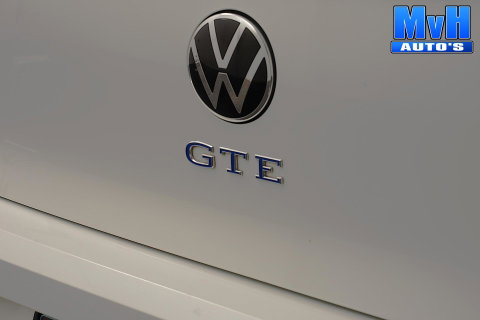 Volkswagen Golf 1.4 PHEV GTE|IQ|PANO|CAMERA|STOEL/STUUR.VERW