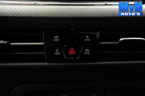 Volkswagen Golf 1.4 PHEV GTE|IQ|PANO|CAMERA|STOEL/STUUR.VERW