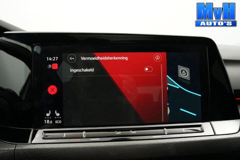 Volkswagen Golf 1.4 PHEV GTE|IQ|PANO|CAMERA|STOEL/STUUR.VERW