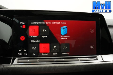 Volkswagen Golf 1.4 PHEV GTE|IQ|PANO|CAMERA|STOEL/STUUR.VERW