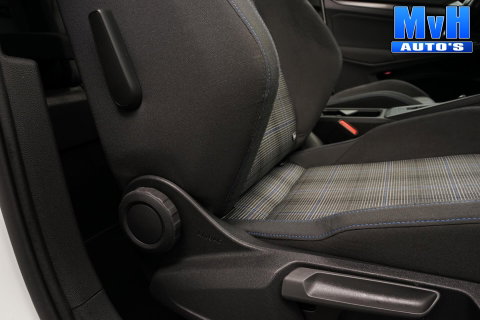 Volkswagen Golf 1.4 PHEV GTE|IQ|PANO|CAMERA|STOEL/STUUR.VERW