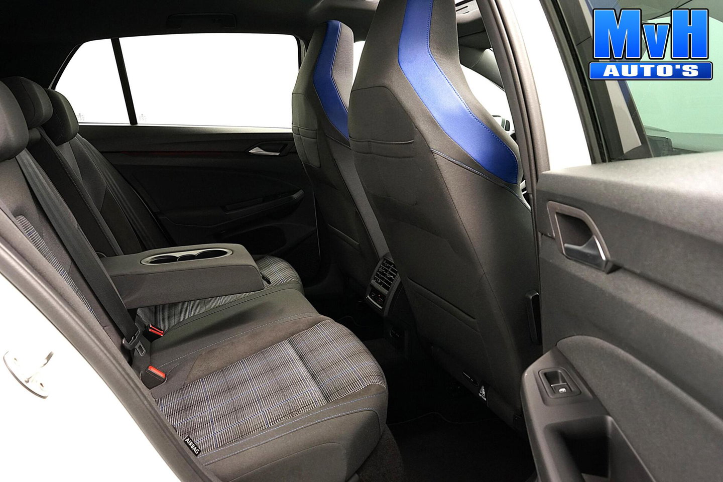 Volkswagen Golf 1.4 PHEV GTE|IQ|PANO|CAMERA|STOEL/STUUR.VERW