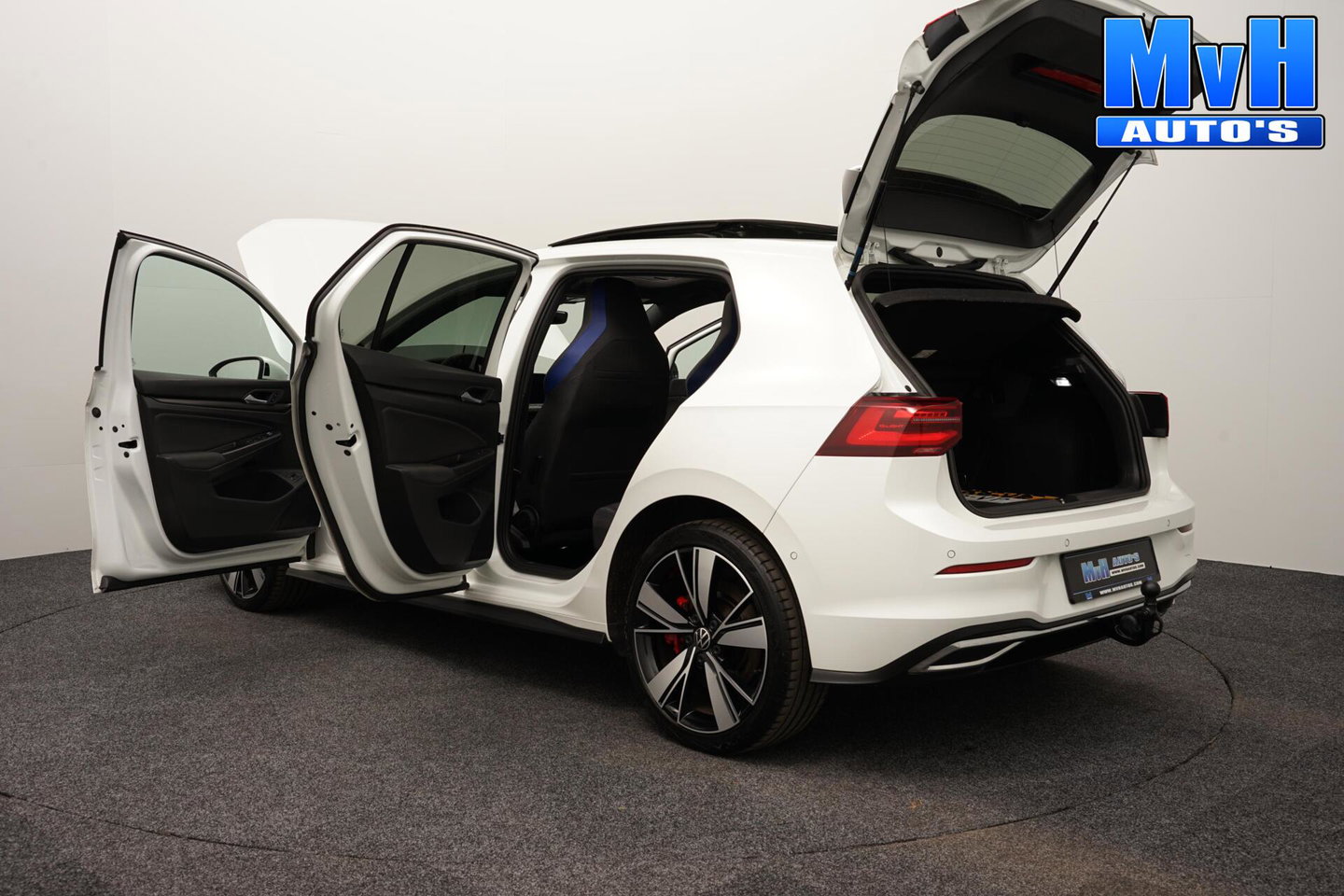 Volkswagen Golf 1.4 PHEV GTE|IQ|PANO|CAMERA|STOEL/STUUR.VERW