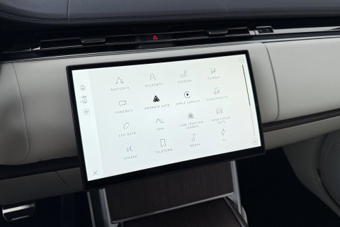 Land Rover Range Rover 3.0 P460e SE PHEV | ACC | Luchtvering | Panoramadak | 360° Camera | Head-Up | Meridian 3D | Stoelventilatie | 23 Inch