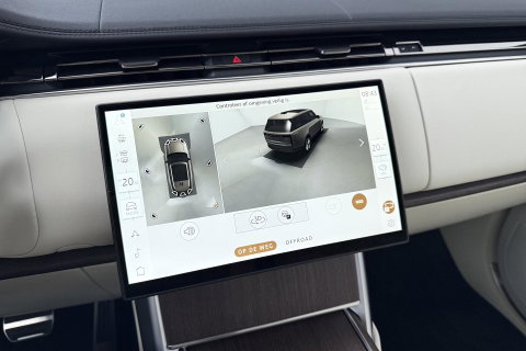 Land Rover Range Rover 3.0 P460e SE PHEV | ACC | Luchtvering | Panoramadak | 360° Camera | Head-Up | Meridian 3D | Stoelventilatie | 23 Inch