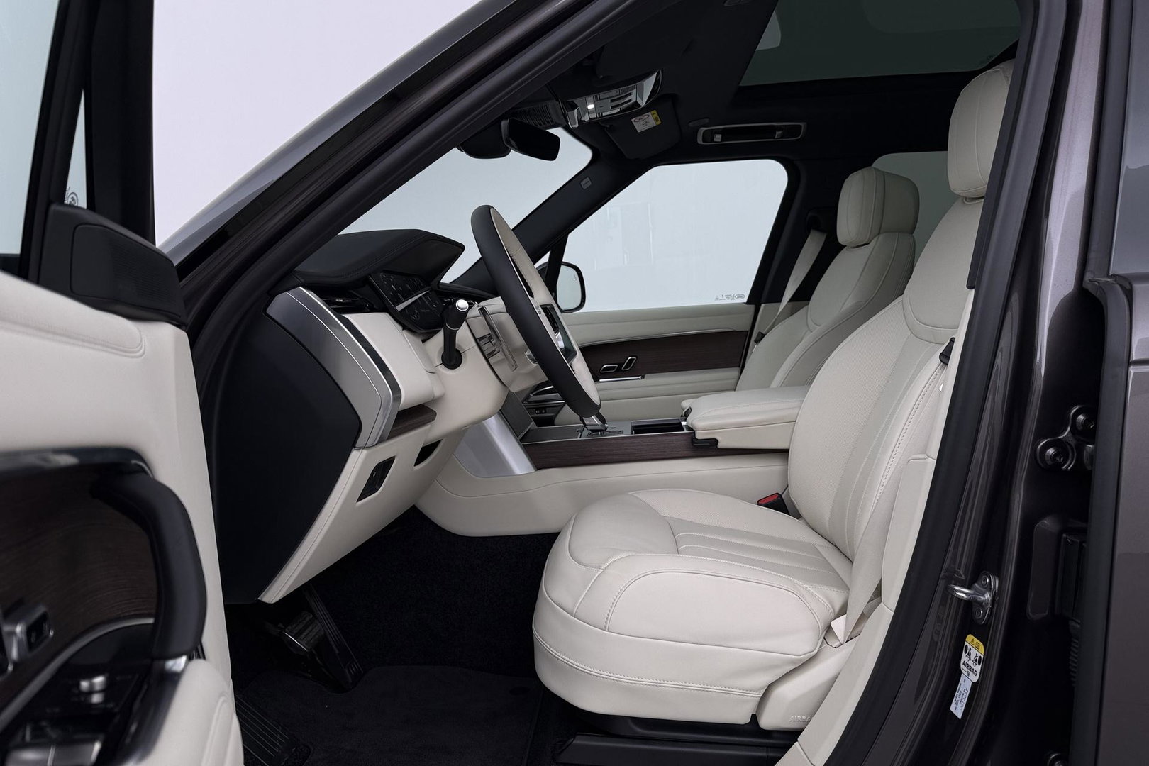 Land Rover Range Rover 3.0 P460e SE PHEV | ACC | Luchtvering | Panoramadak | 360° Camera | Head-Up | Meridian 3D | Stoelventilatie | 23 Inch