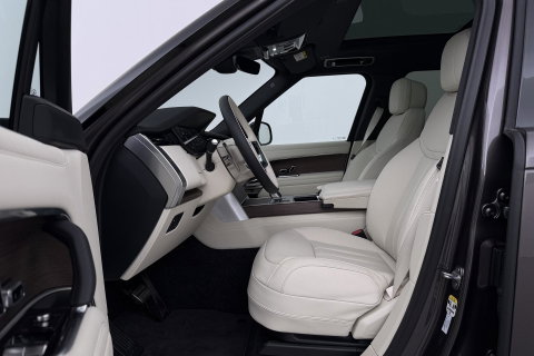 Land Rover Range Rover 3.0 P460e SE PHEV | ACC | Luchtvering | Panoramadak | 360° Camera | Head-Up | Meridian 3D | Stoelventilatie | 23 Inch