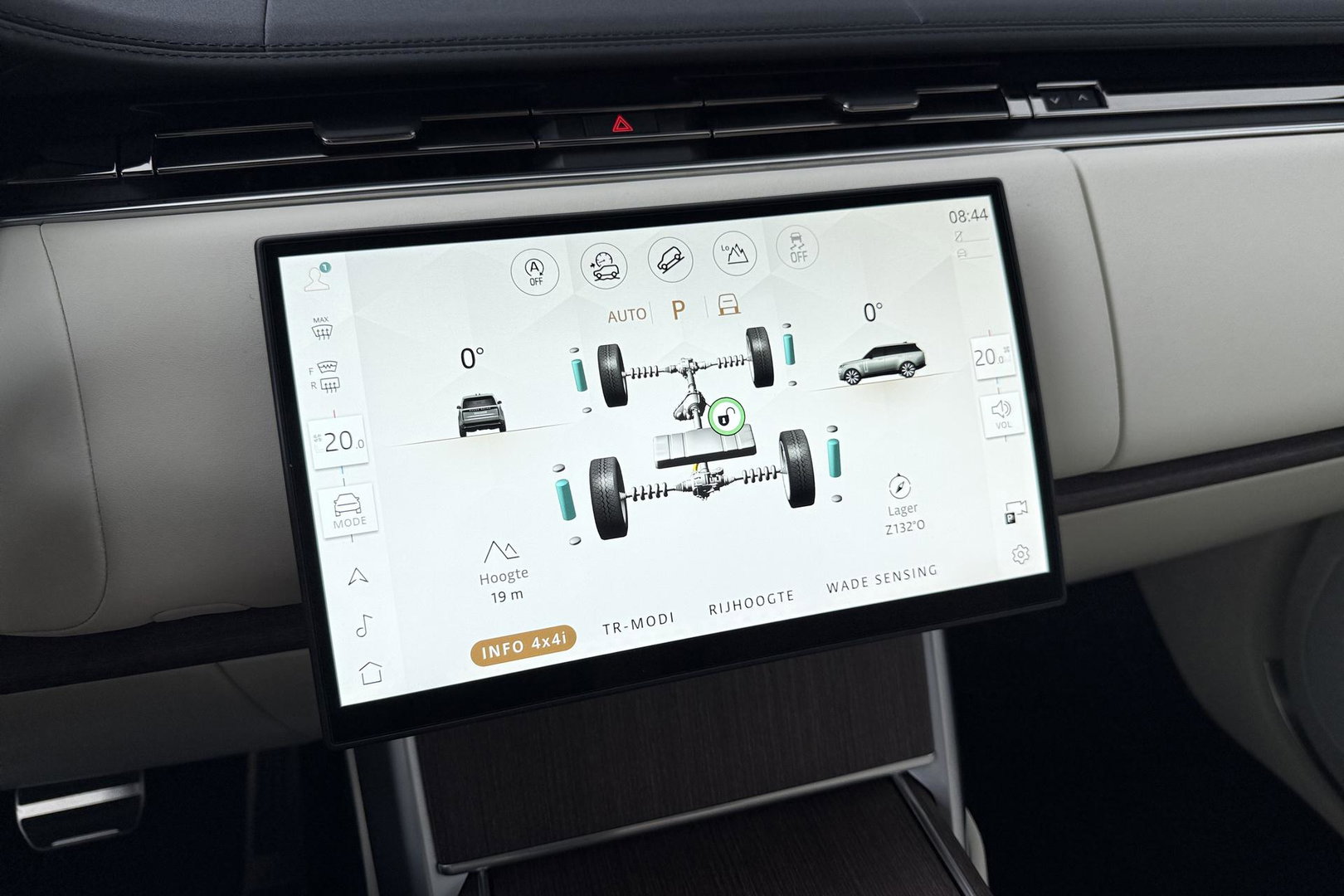 Land Rover Range Rover 3.0 P460e SE PHEV | ACC | Luchtvering | Panoramadak | 360° Camera | Head-Up | Meridian 3D | Stoelventilatie | 23 Inch