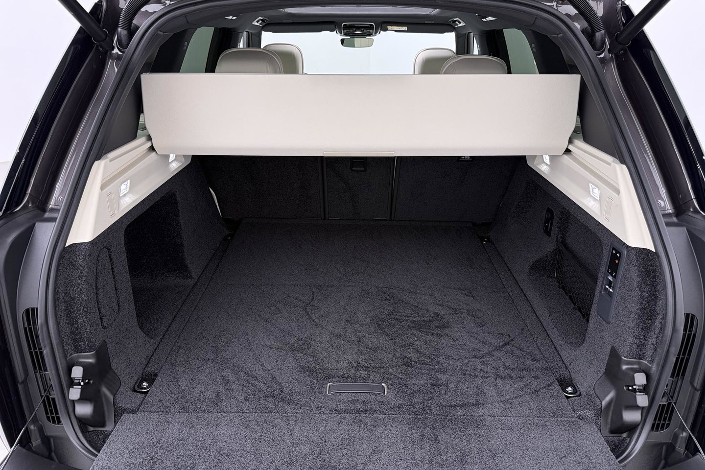 Land Rover Range Rover 3.0 P460e SE PHEV | ACC | Luchtvering | Panoramadak | 360° Camera | Head-Up | Meridian 3D | Stoelventilatie | 23 Inch