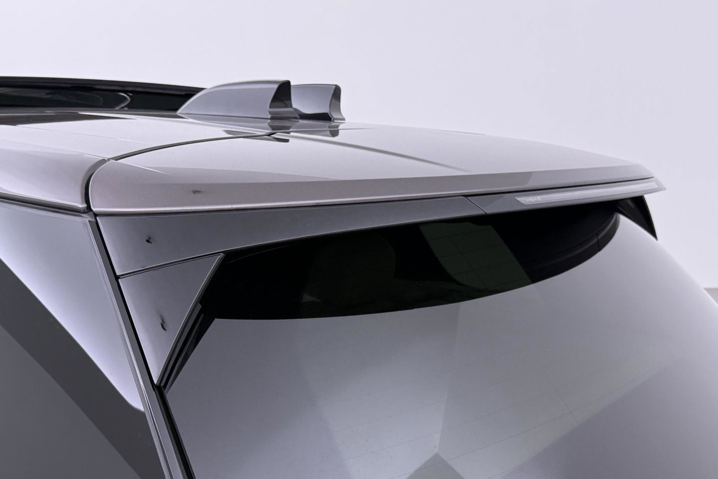 Land Rover Range Rover 3.0 P460e SE PHEV | ACC | Luchtvering | Panoramadak | 360° Camera | Head-Up | Meridian 3D | Stoelventilatie | 23 Inch