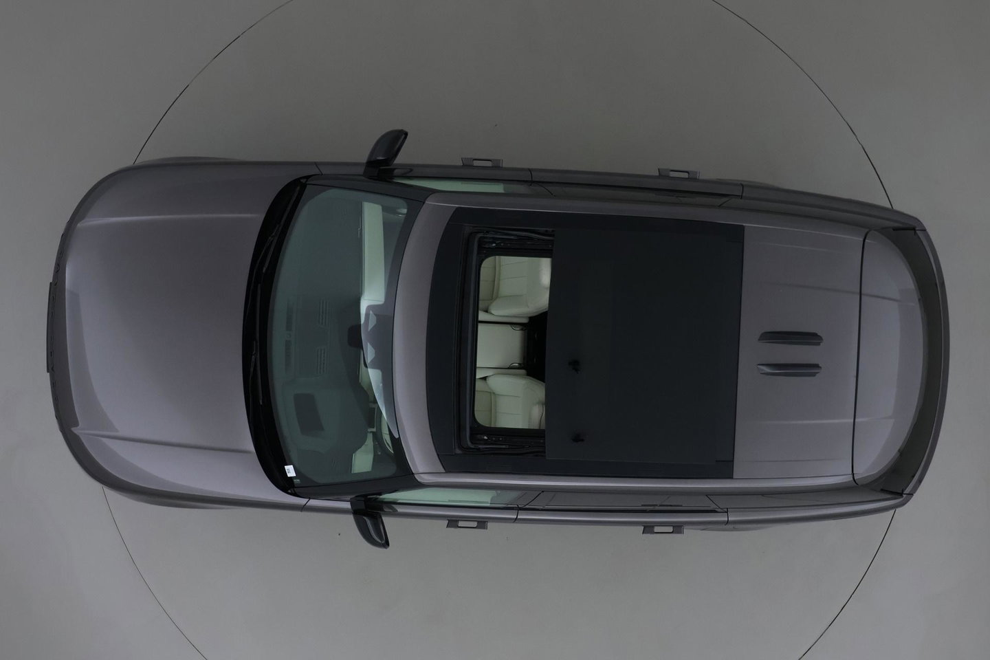 Land Rover Range Rover 3.0 P460e SE PHEV | ACC | Luchtvering | Panoramadak | 360° Camera | Head-Up | Meridian 3D | Stoelventilatie | 23 Inch