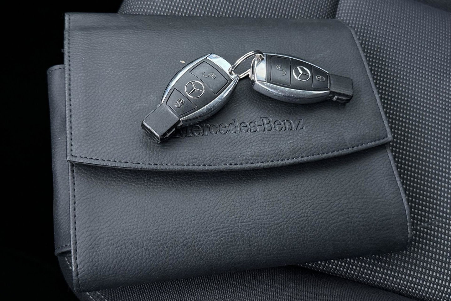 Mercedes-Benz B-Klasse 200 Ambition | Trekhaak | Bi-Xenon | Parkeersensoren | Navigatie | Getint Glas