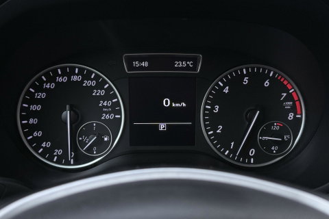 Mercedes-Benz B-Klasse 200 Ambition | Trekhaak | Bi-Xenon | Parkeersensoren | Navigatie | Getint Glas