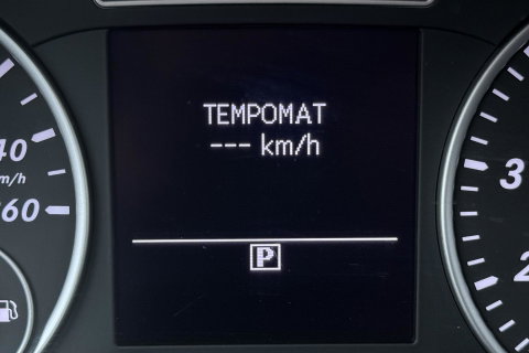 Mercedes-Benz B-Klasse 200 Ambition | Trekhaak | Bi-Xenon | Parkeersensoren | Navigatie | Getint Glas
