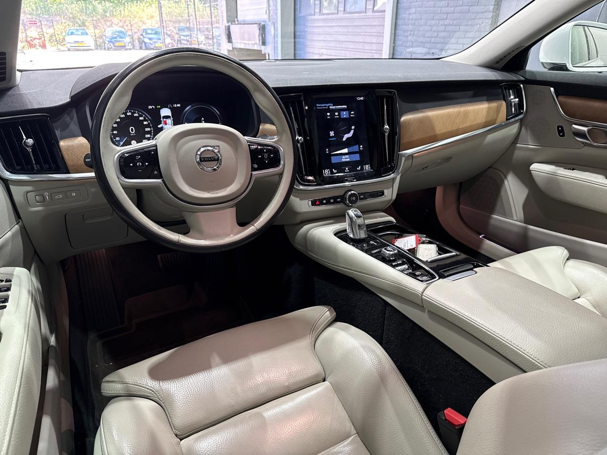 Volvo S90 T8 AWD Inscription | ACC | Schuifdak | Trekhaak | BLIS | Standkachel | Camera | Stoel+Stuurverwarming | 19 Inch